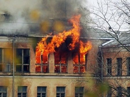 "700 nəfər təxliyə edilib"