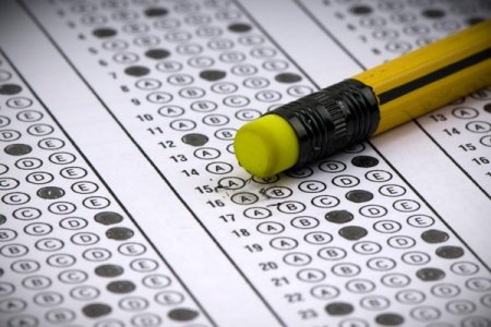 Bu gün 9-cu sinif şagirdləri buraxılış imtahanı verirlər