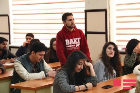 Azərbaycanda ali məktəblərə qəbul olan tələbələrin sayı 6,7% artıb