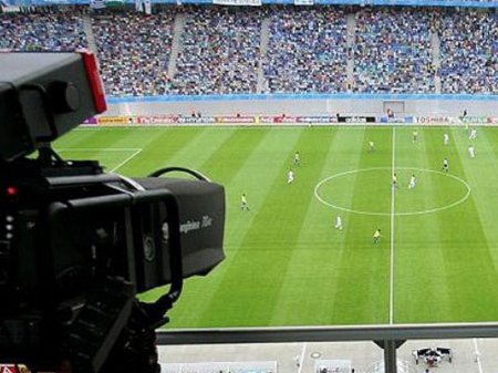 Günün maraqlı matçlarını yayımlayacaq kanallar