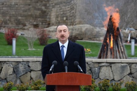Prezident İlham Əliyev Novruz şənliyində iştirak edib