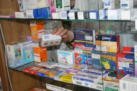 Tarif Şurasına dərmanların qiymətinə nəzarət sahəsində yeni səlahiyyət verilib