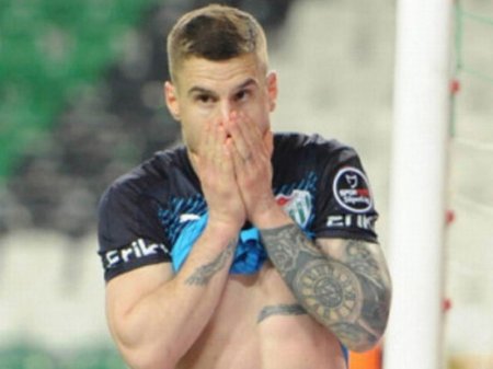 Millimizin üzvü restoranda problem yaşadı 