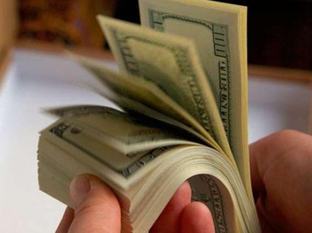 Dövlət Neft Fondu 220,8 milyon ABŞ dolları satdı