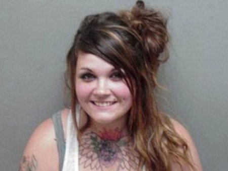 Qayınatasını doğradı, selfi çəkdi: "Çox xoşbəxtəm"