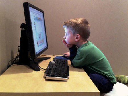 "Təhsildən yayınma səbəblərindən biri də internetdən lüzumsuz istifadədir"