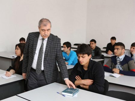Azərbaycanda sabiq rektor vəfat edib - FOTO