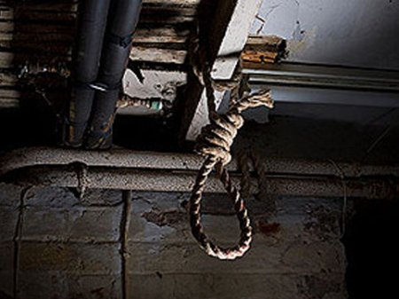 Bakıda Kərpic Zavodunun yanında İNTİHAR