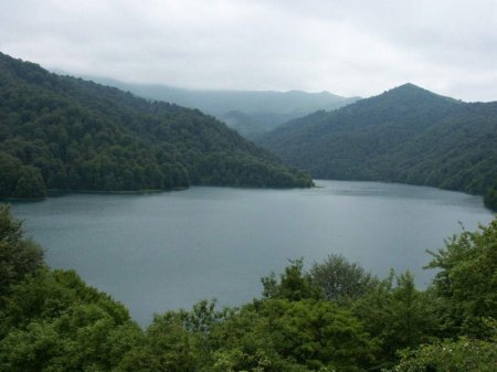 Gəncə ilk beşlikdə