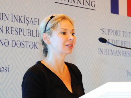 Aİ: "İnsan alveri fundamental hüquqları təhlükə altına qoyur"