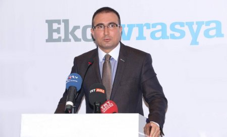 Hikmet Eren: "Ermənistanın Azərbaycanla müharibə aparmaq üçün nə maddi,nə də insanı resursları var"