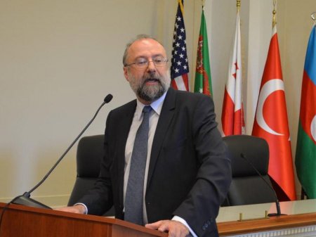 2-ci Trans-Xəzər Şərq-Qərb Ticarət və Tranzit Forumu Vaşinqtonda tədbirlər təşkil edib - FOTO