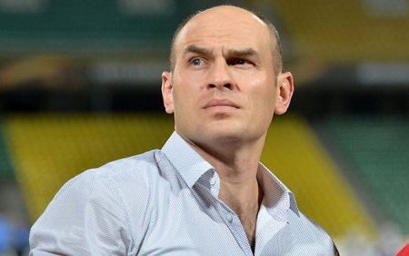 “O, bizdən əvvəlkindən 3 dəfə çox pul istədi”