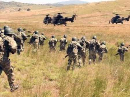 Polkovnik Manuxin: "Azərbaycan ordusu cəbhədə çox ehtiyatlı və hazırlıqlı olmalıdır"